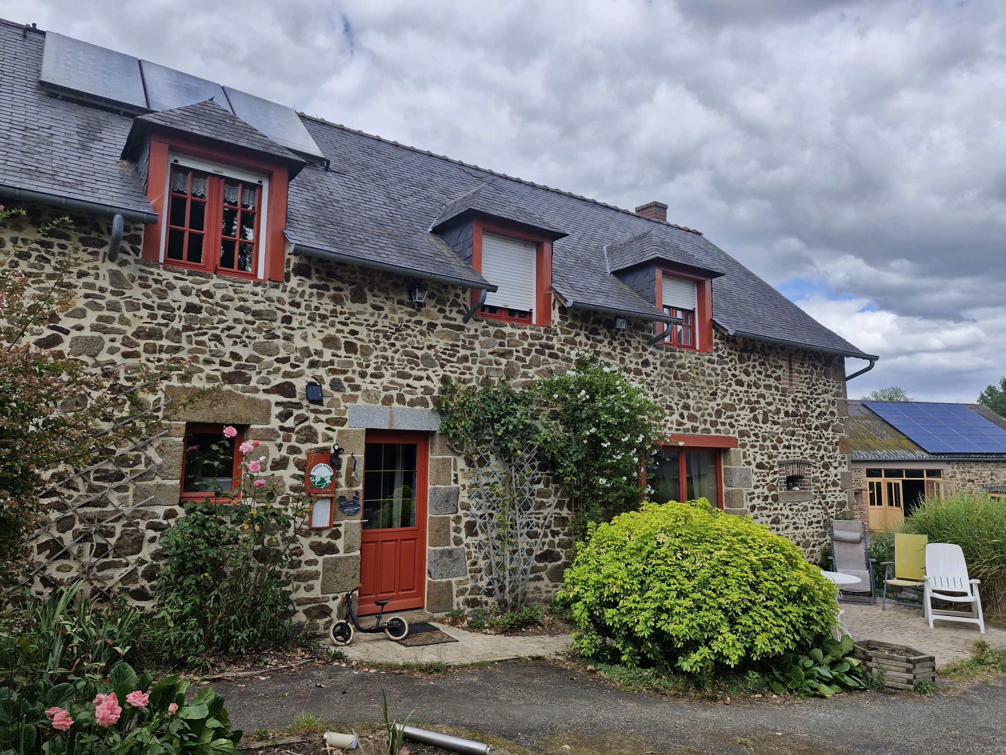 20250821 1610105805569598605059096.jpg